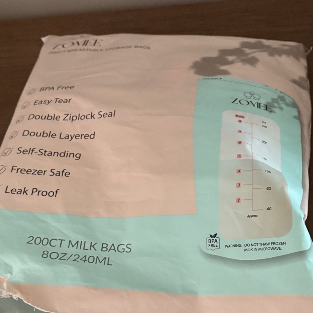 Zomiee Milk Storage Bags - 150ct White & Mint